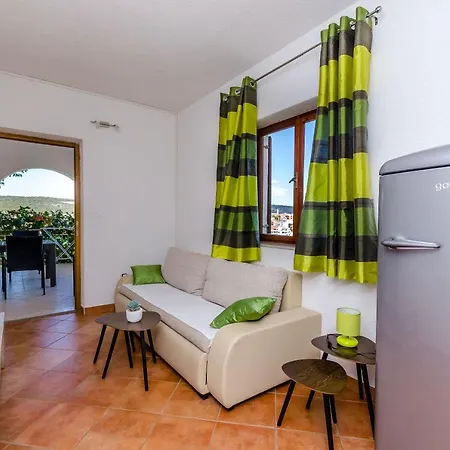 Piveta * تروغير