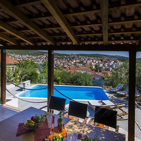 Piveta * Trogir