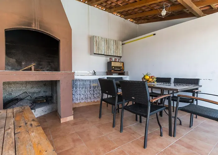 Piveta * Трогір